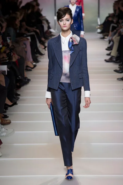 Look 6